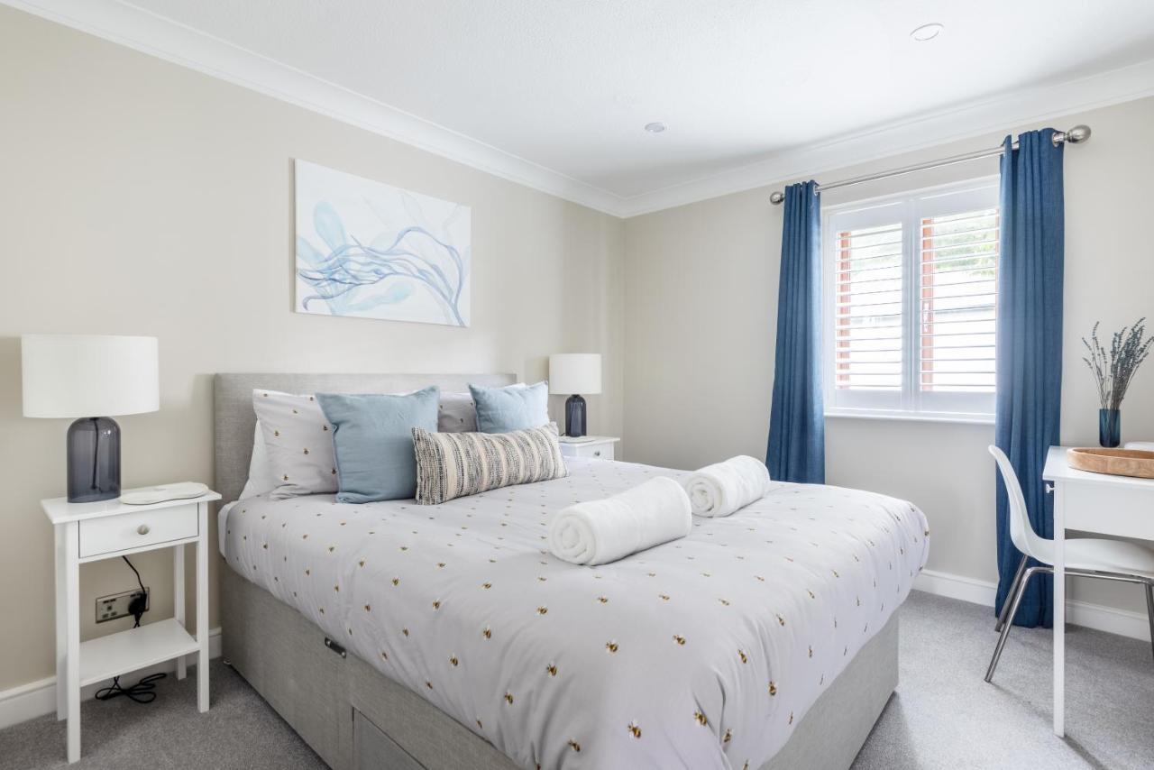팰머스 Hideaway - Exclusive Marina Development, Town Centre, With Parking 아파트 외부 사진